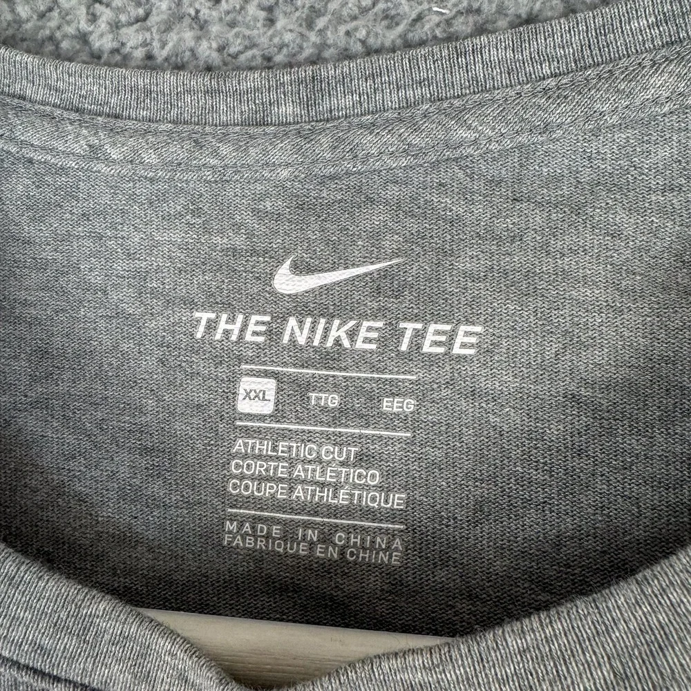 North Carolina Tar Heels Shirt Mens XXL Gray Black NCAA College‎ Basketball Nike